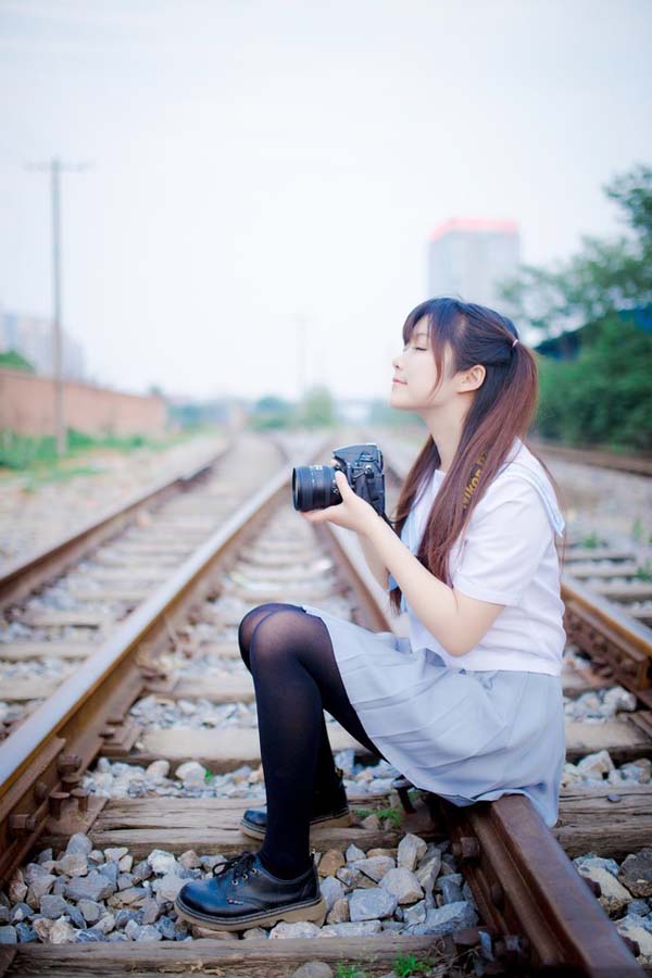美女萝莉铁路制服写真清纯动人(2)